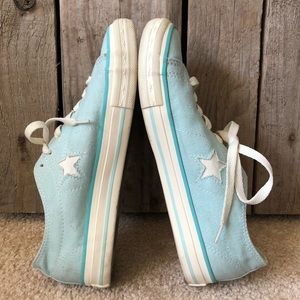 Converse One Star - EUC 💙